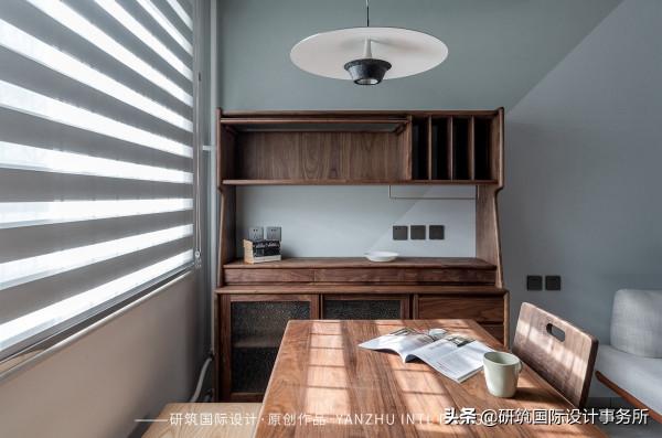 80㎡北歐風｜整面牆大書架太實用了！實現了儲物空間充足