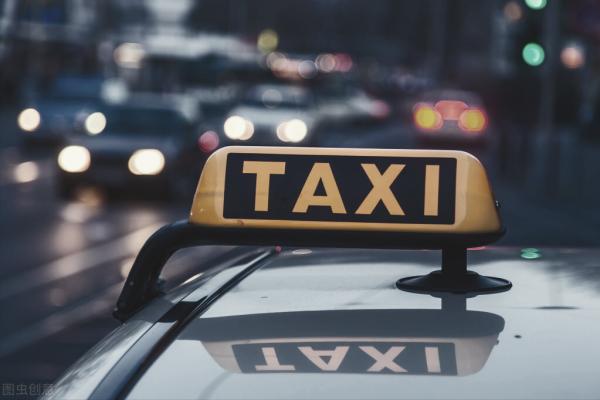 逆天奇案故事：查了4年都不知道真兇是誰，憑女博士的一句話破案