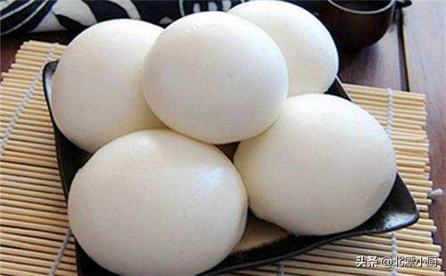 一斤麵粉應該放多少酵母?除了看說明外,牢記3點,個個蓬鬆煊軟 一斤麵粉應該放多少酵母?除了看說明外,牢記3點,個個蓬鬆煊軟