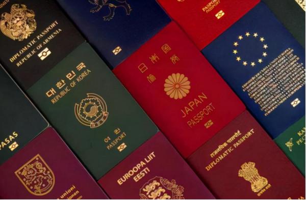 各國護照含金量排行:三個國家並列第一,免籤數量達189個 各國護照含金量排行:三個國家並列第一,免籤數量達189個