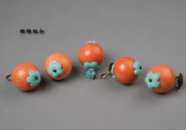 這些珠子要是能穿個手串那可牛了