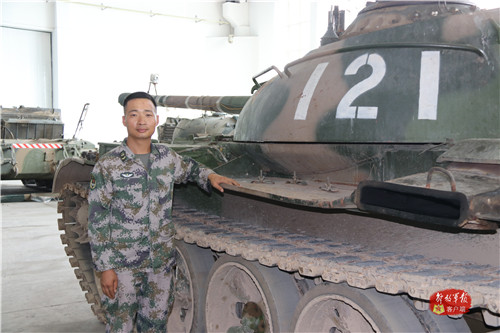 老三和他的兄弟“121” 老三和他的兄弟“121”