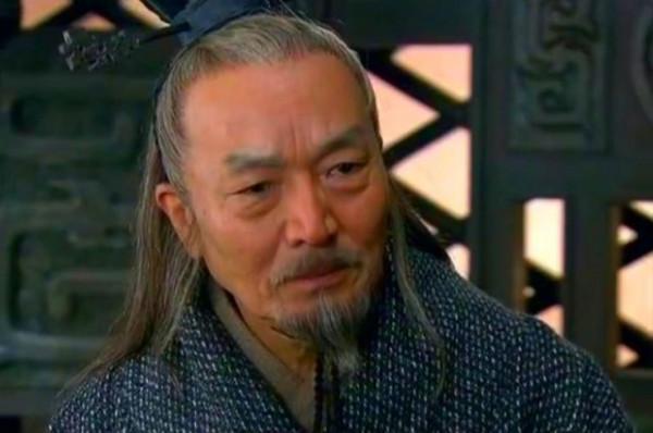 東漢末年的一位諸侯，曾讓董卓畏懼，最終卻被劉表擊殺