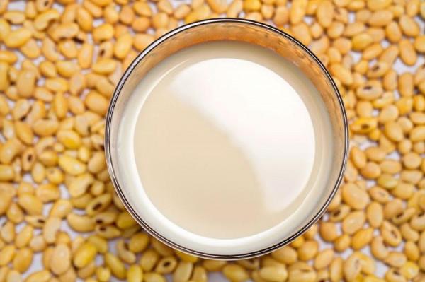 抗皺的2種食物,牛奶排末尾,榜首你若愛,面板飽滿氣色好 抗皺的2種食物,牛奶排末尾,榜首你若愛,面板飽滿氣色好