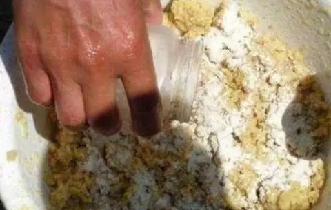 餌料也可以復古，試試這兩種自制餌，大鯽一條接一條