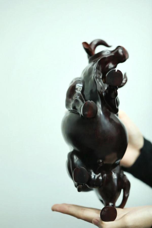 印度小葉紫檀老料「牛氣沖天」