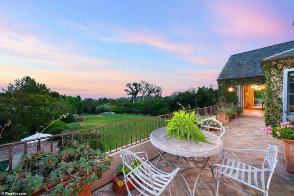 哈里王子豪宅曝光!只因億萬富翁鄰居在賣房 哈里王子豪宅曝光!只因億萬富翁鄰居在賣房