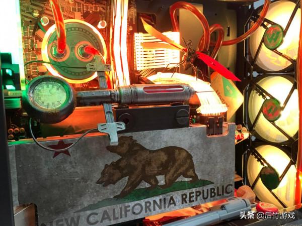 國外玩家攢機一臺《輻射：新維加斯》主題的電腦，風格相當末世