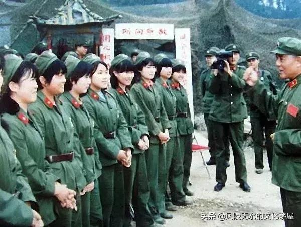 回顧八五式軍服