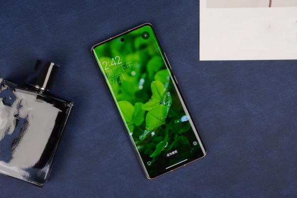 2500元左右手機怎麼選?這3款手機物美價廉,總有合適你的 2500元左右手機怎麼選?這3款手機物美價廉,總有合適你的