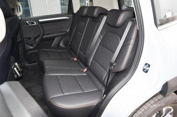 售價14.59萬，又野又潮，配置豐富，實拍哈弗大狗中華獵犬版