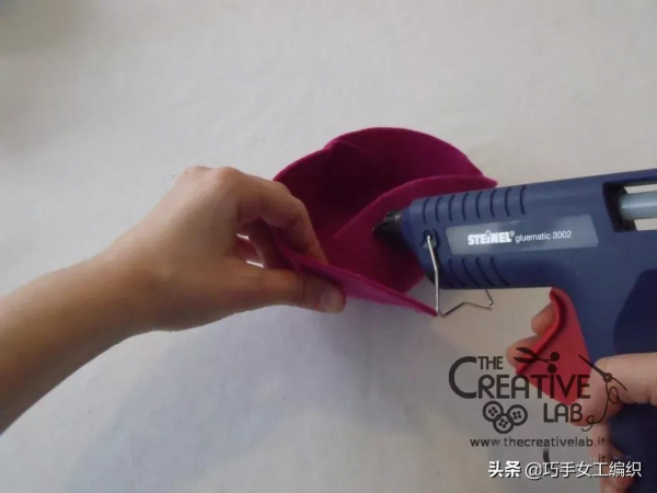 還在花錢買收納盒?一塊布剪幾刀立起來就有無數個,新手都贊不絕 還在花錢買收納盒?一塊布剪幾刀立起來就有無數個,新手都贊不絕