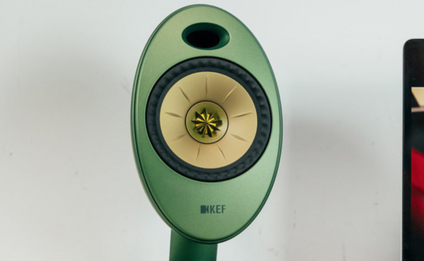 顏值與音質皆出色，KEF EGG Duo藍芽音箱