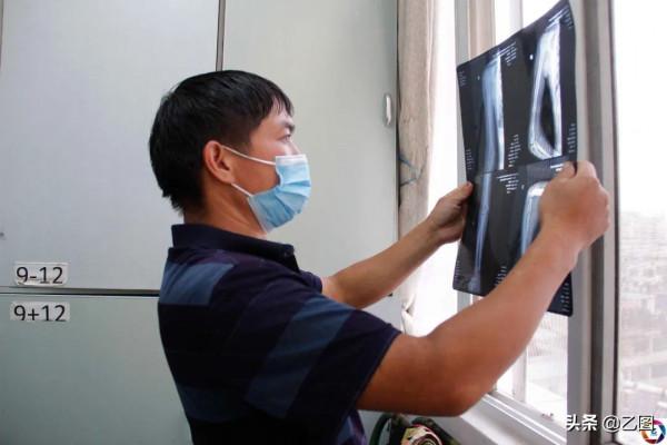 雲南這一家有多慘？長子燙傷，妻子患病，塵肺病丈夫要養四個老人