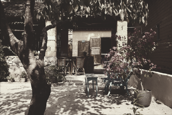 逆天奇案故事：井下藏屍10年，證據全毀，最後憑一條簡訊破案