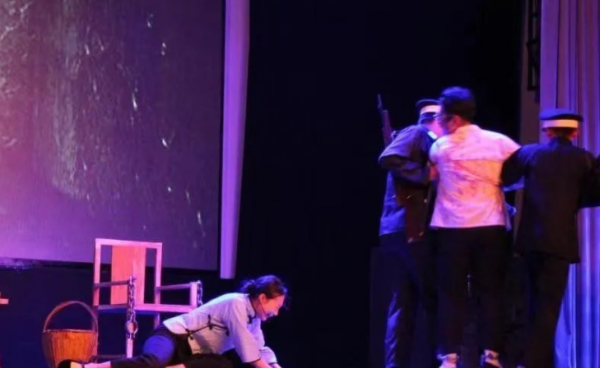 一張陰陽照,是一張令人淚目的全家福,是革命者犧牲的感人故事 一張陰陽照,是一張令人淚目的全家福,是革命者犧牲的感人故事