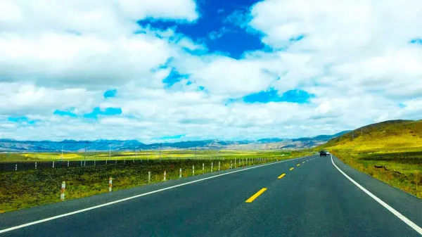 最適合自駕的季節,12條自駕路線,人少景美,總有一條適合你 最適合自駕的季節,12條自駕路線,人少景美,總有一條適合你