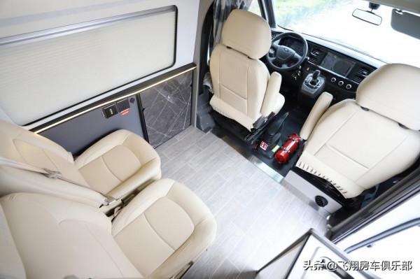 2022款新世代Pro B型房車煥新上市 內飾全新升級,這設計真是愛了 2022款新世代Pro B型房車煥新上市 內飾全新升級,這設計真是愛了