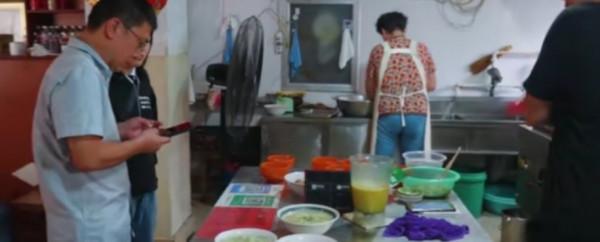 山東任性大爺只賣一碗麵，脾氣臭，無服務，19元一碗搶著吃