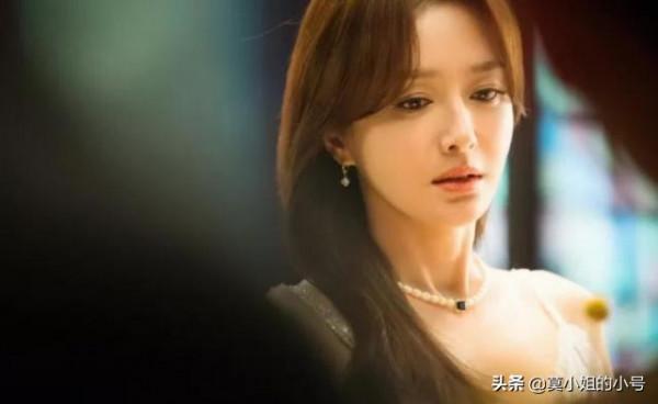 年齡超過35歲，至今未婚的10位大齡女星，各有各的辛酸故事