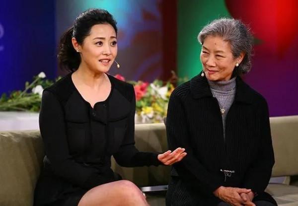 81歲的呂中嫁給了《西遊記》裡“鎮元大仙”,一對兒女都很爭氣 81歲的呂中嫁給了《西遊記》裡“鎮元大仙”,一對兒女都很爭氣