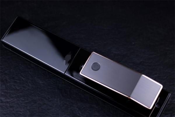 一款能夠看你臉色行事的門鎖 VOC智慧門鎖T11 Face測評