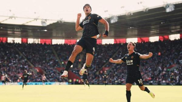 “狼王”一分鐘內兩黃下場被噴腦子短路,女友回憶希門尼斯去年頭部重傷慘烈一刻 “狼王”一分鐘內兩黃下場被噴腦子短路,女友回憶希門尼斯去年頭部重傷慘烈一刻