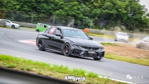 愛上跑賽道的黑武士寶馬3系，全力衝刺後才知道怎麼改車