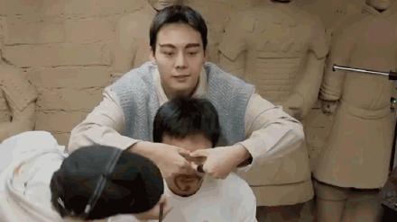 五哈團和陳偉霆集體變身&OpenCurlyDoubleQuote;大花貓&rdquo;，劉昊然鹿晗陳偉霆同臺聯動