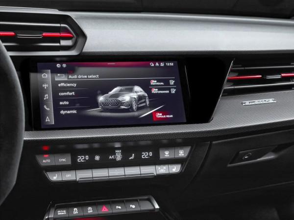 它讓全輪驅動的奧迪RS3也能成為漂移&OpenCurlyDoubleQuote;神器&rdquo;&vert; CAR FUN