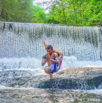 網紅瑜伽體式 | 單腳瑜伽平衡式，你能hold住嗎？