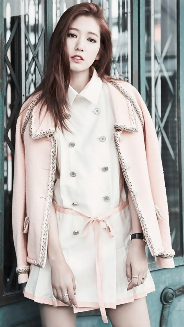 熱門劇韓國女星樸信惠,平時的穿衣又是怎樣穿的呢?值得我們借鑑 熱門劇韓國女星樸信惠,平時的穿衣又是怎樣穿的呢?值得我們借鑑