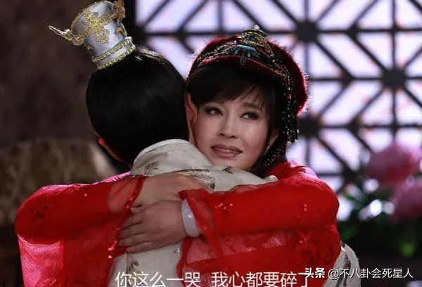 大齡扮少女，年齡不是關鍵！這6位女星裝嫩很成功