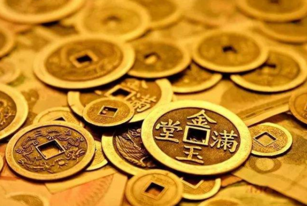 金錢是一段關係深淺的照妖鏡，在金錢面前，人性無處遁形