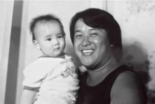 曾志偉大女兒曾寶儀：在父母離婚的陰影中長大，48歲仍未婚