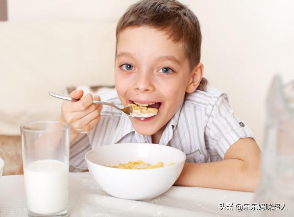 怎樣給孩子準備早餐才不頭痛，推薦幾款自家寶寶愛吃的早餐：
