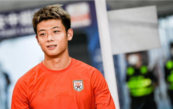 郝偉下狠手了!下一輪足協盃或棄用田鑫,直接給93中鋒首發機會 郝偉下狠手了!下一輪足協盃或棄用田鑫,直接給93中鋒首發機會