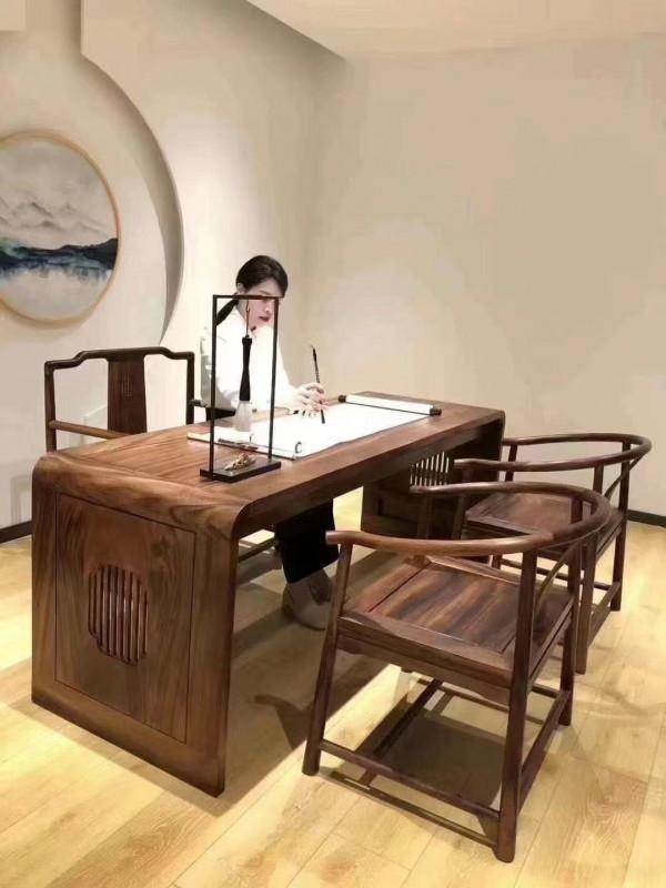 書房空間 || 書房不必大，一張書桌，一天好心情！書房空間搭配推薦