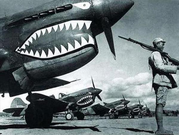 廣西村民採藥在山中迷路，意外發現墜毀飛機，揭開塵封多年的歷史