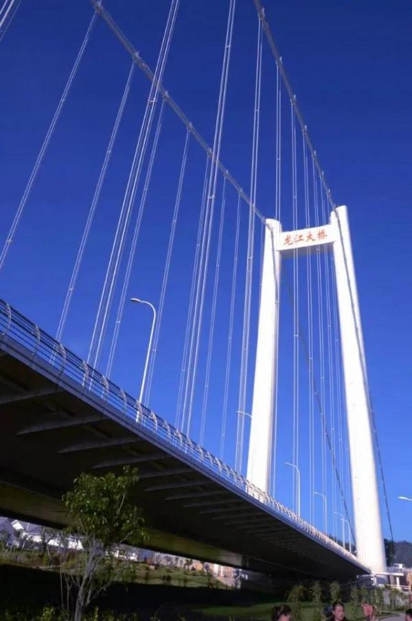 自駕七彩雲南：相逢普渡村，遇見可愛的老沙