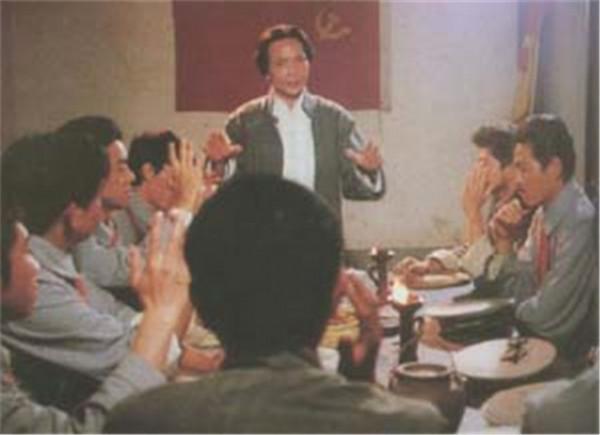 延安農民在街上罵毛主席，毛主席聽後什麼反應？