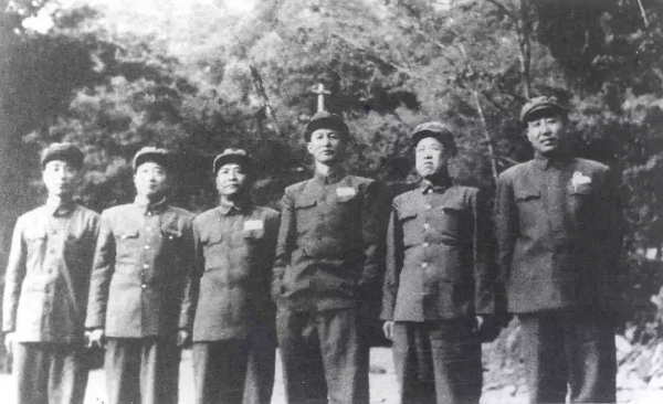 76年前的今天,日本投降了! 76年前的今天,日本投降了!