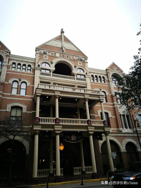 有恐怖畫？真實的德里斯基爾酒店什麼樣子