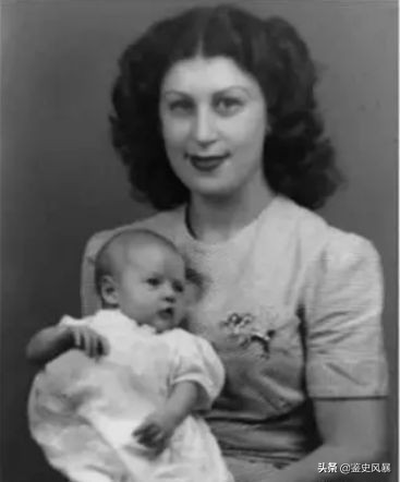 克林頓向繼父揮球杆救出母親，母親不久竟復婚，多年後才知其苦心