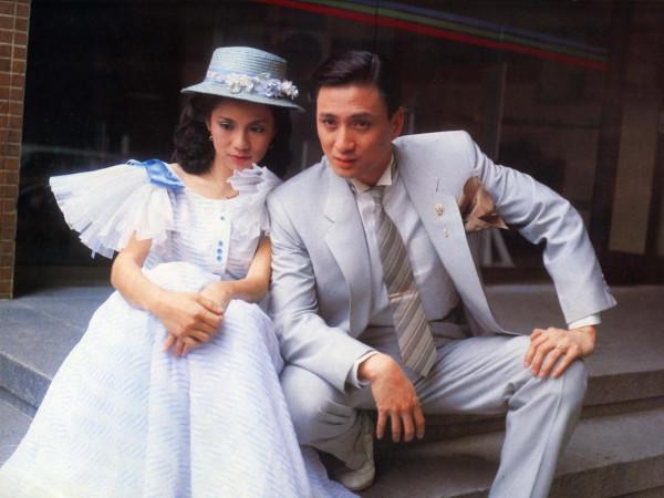 9對“陰陽相隔”的昔日情侶，4個癌症，3個自殺，2個意外