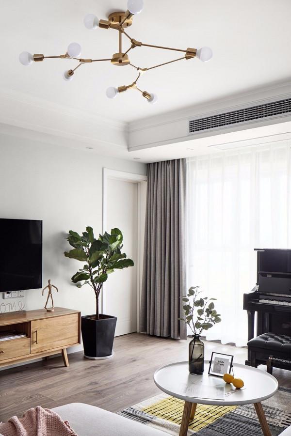 北歐三居室大變身，融入浪漫元素，讓每一天的生活都變得有趣