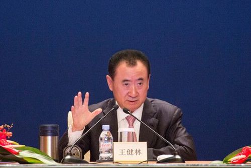 神秘富豪救過王健林，今又斥資200億救許家印恆大，此人有何來歷