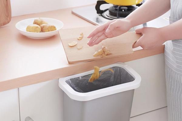 以前不懂，瓶瓶罐罐堆灶臺！其實廚房早該這樣弄，乾乾淨淨又精緻