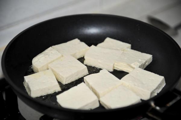 12道家常拿手菜，有葷有素有湯，色香味俱全，收藏宴客有面兒