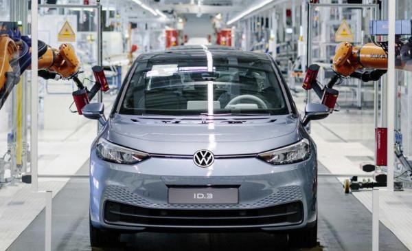 大眾CEO竟是";特吹";?迪斯:很欣賞馬斯克,目標2025年超越特斯拉 大眾CEO竟是";特吹";?迪斯:很欣賞馬斯克,目標2025年超越特斯拉